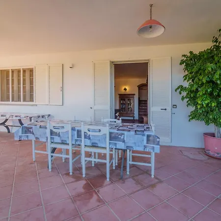 Maison d'hôtes La Palazzina Nel - Goelba 3*