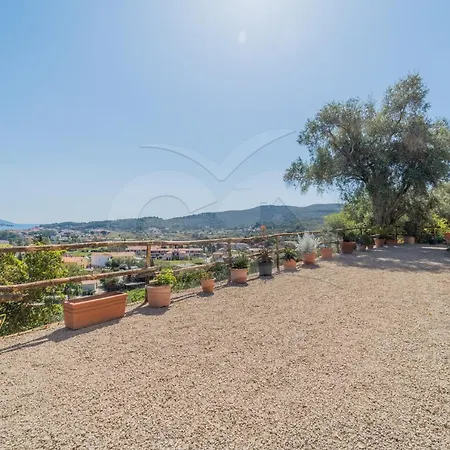 La Palazzina Nel - Goelba Maison d'hôtes 3*