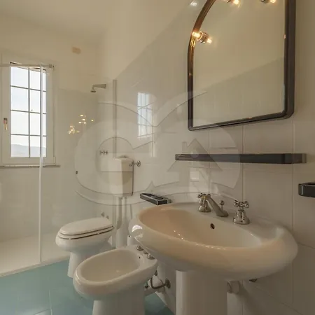La Palazzina Nel - Goelba 3* Casa Alzi