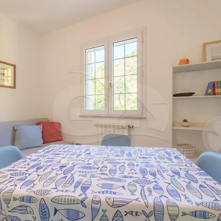 Pensjonat La Palazzina Nel - Goelba